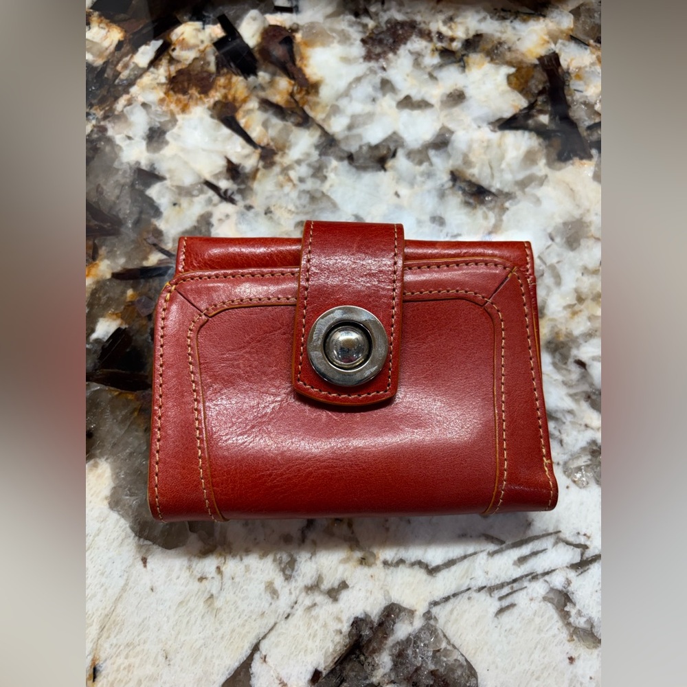Wilsons Leather Red/Orange Shoulder Bag with Wallet - Picture 8 of 15